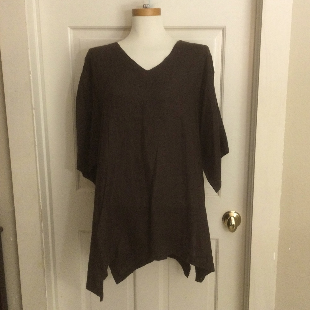 Match Point Dark Brown Linen V-Neck Tunic